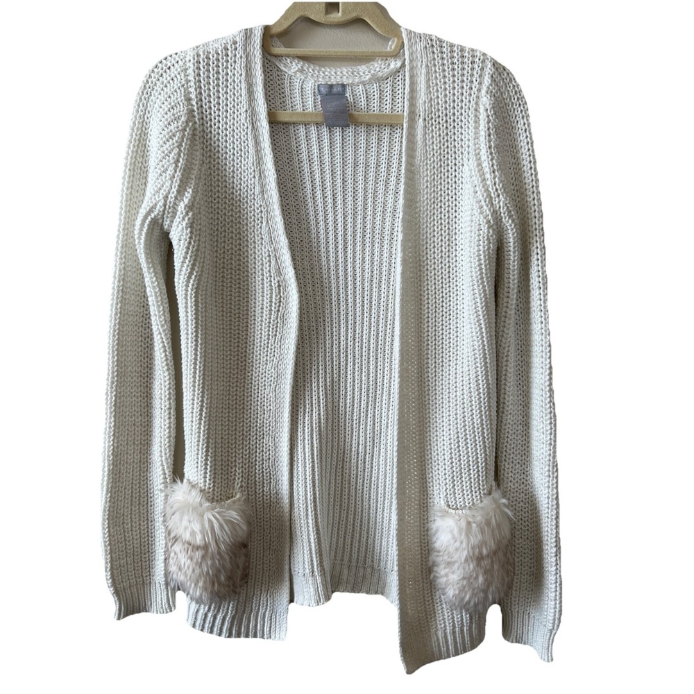 Tahari Cardigan Women L Faux Fur Pocket Silver Sparkle Thread White Knit EUC